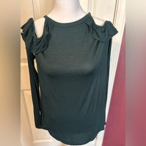 NWTs West Coast Love Green Long Sleeve Top with Cut Out Cold Shoulders Large